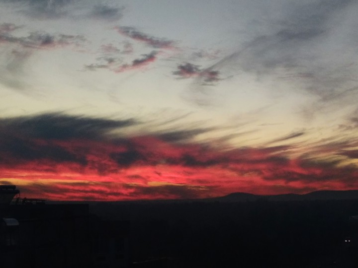 Red Sky⚡
