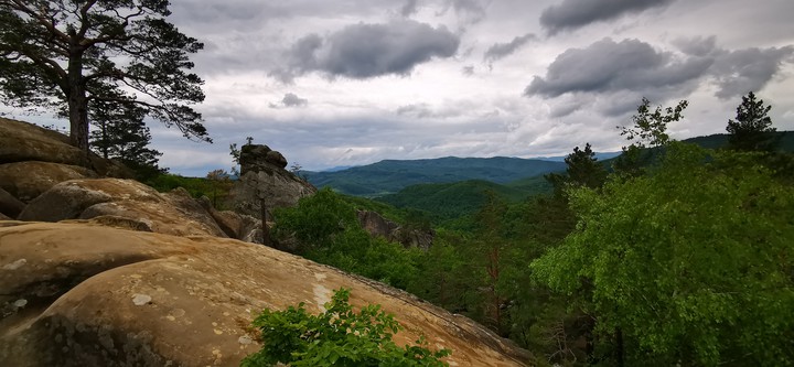 Ukranian Sphinks. SkelyDovbusha. Karpaty.