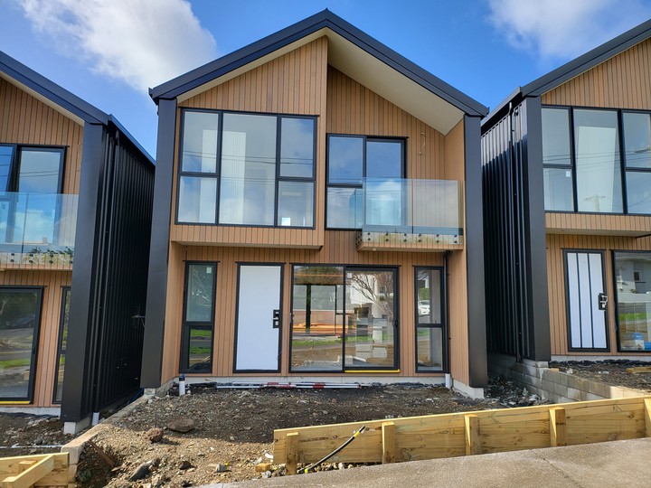 Beautiful House Asquith Ave New Zealand 11/09/21 9:22am