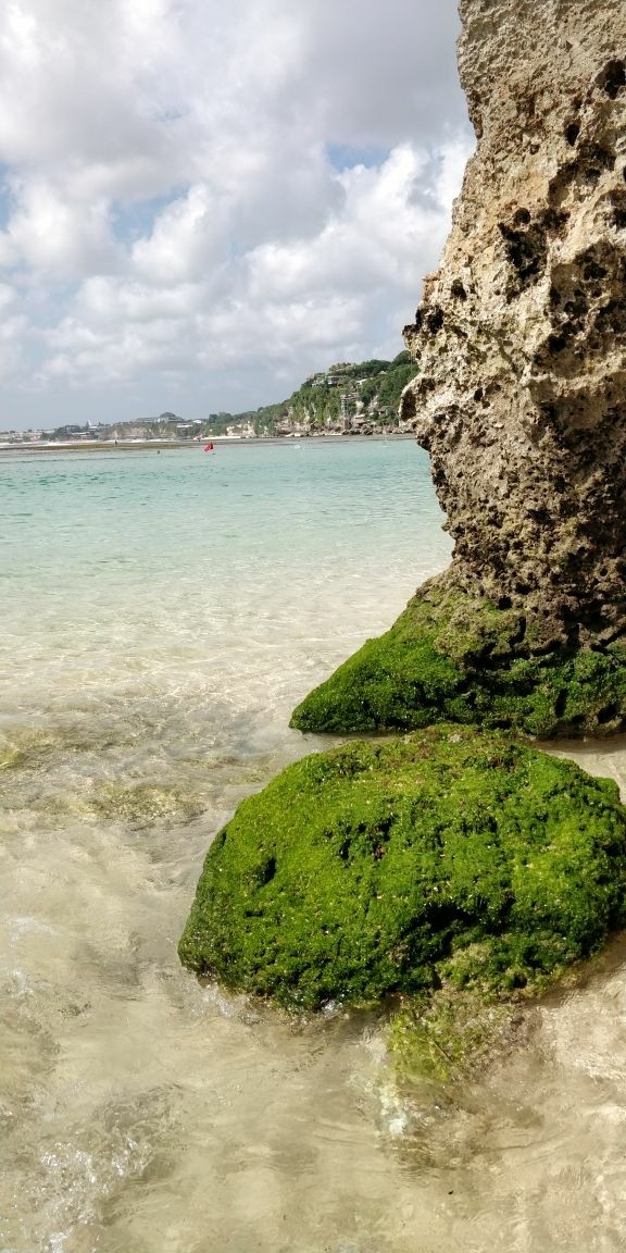 padang padang beach