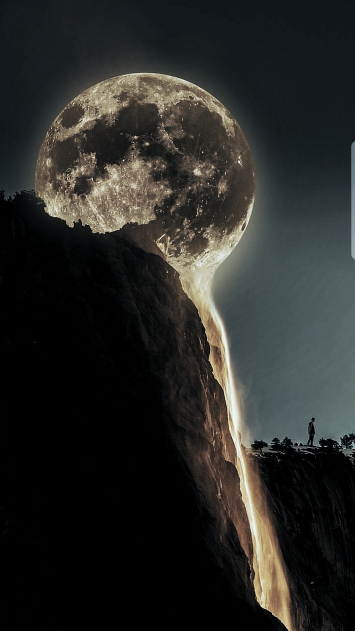 MOON