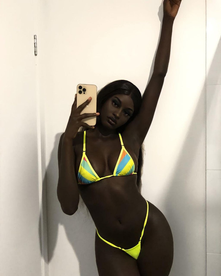ebony hot girl