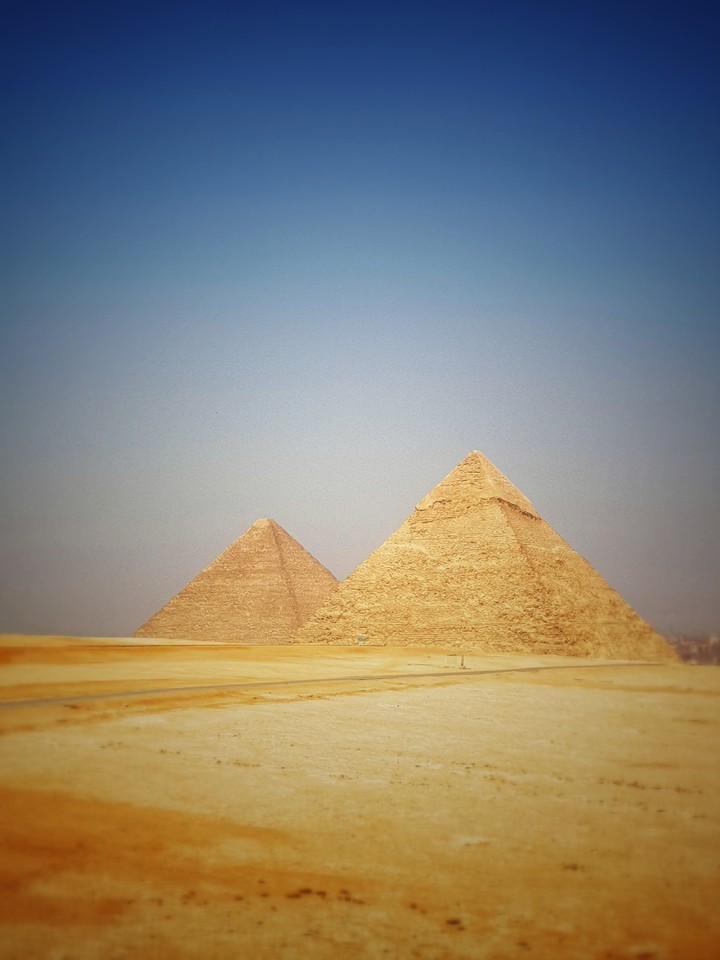 ghizeh pyramids
