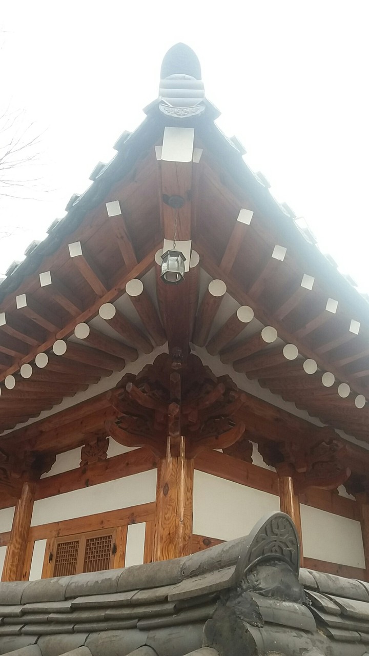 길거리 한옥