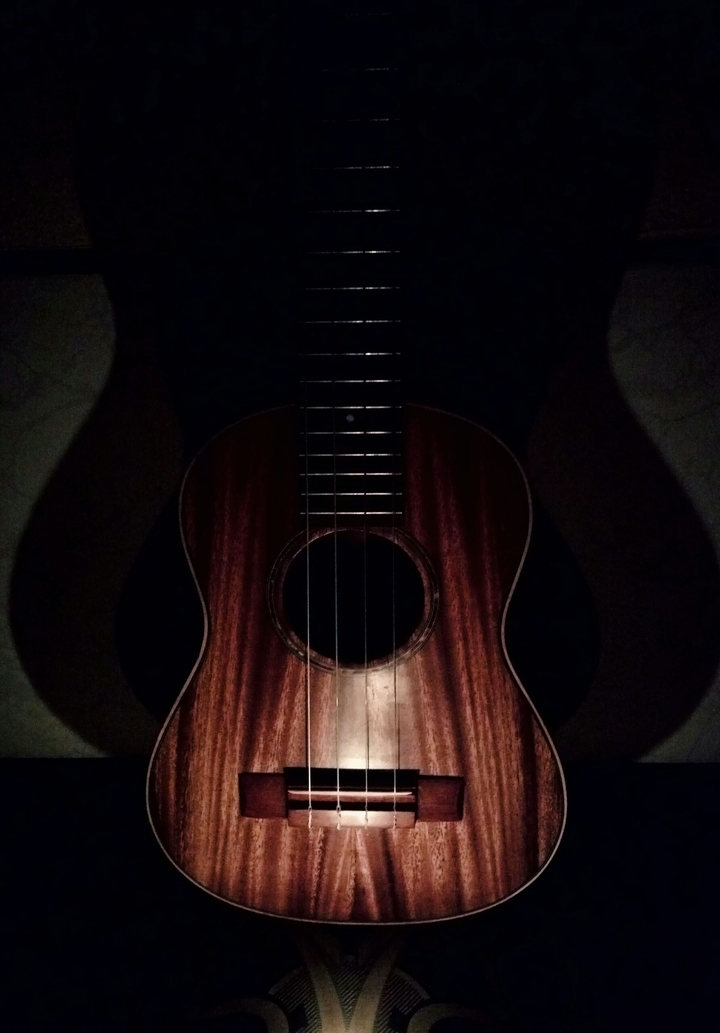 Ukulele of me.