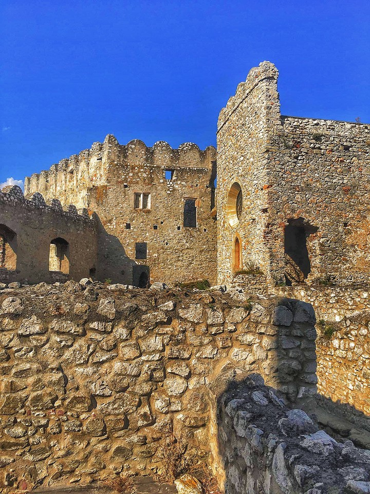 ruins