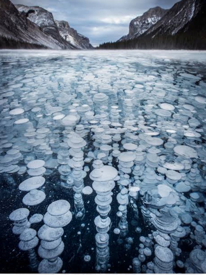 oxygen Bubbles in Iceland