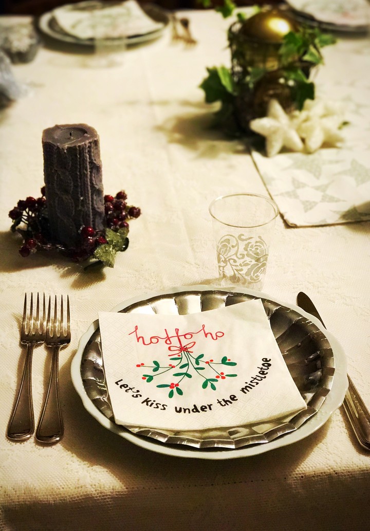 Christmas table