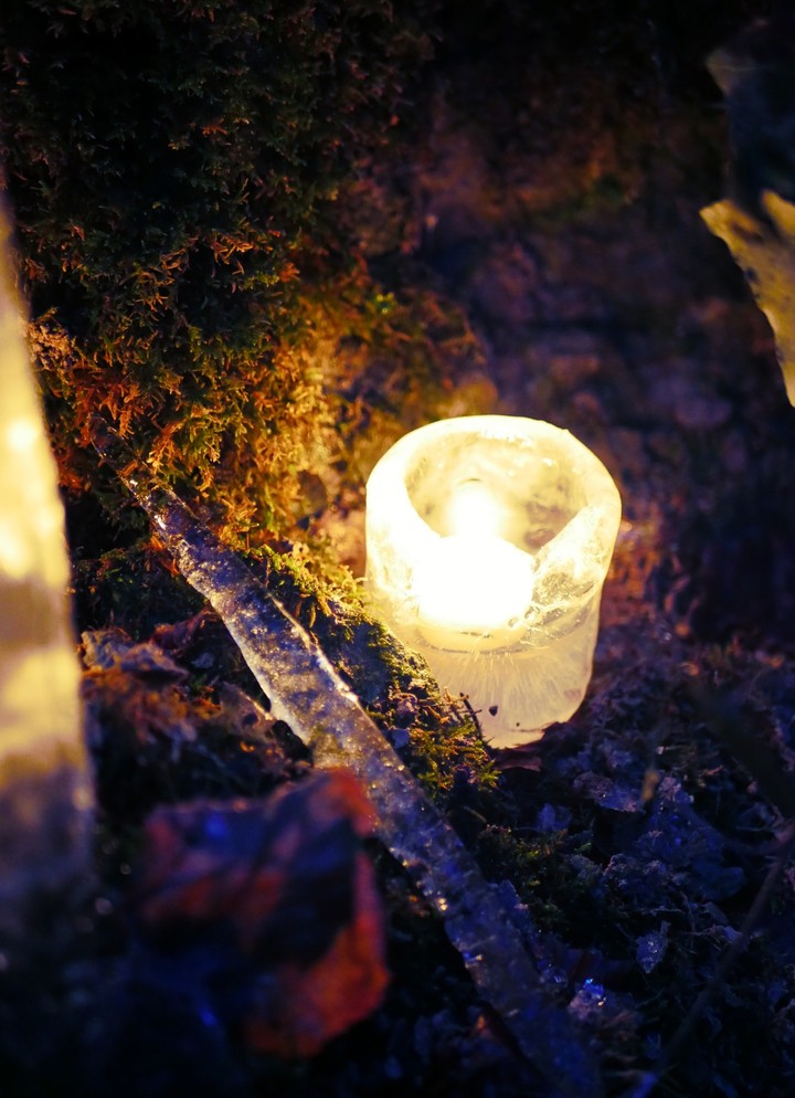 Ice-candle