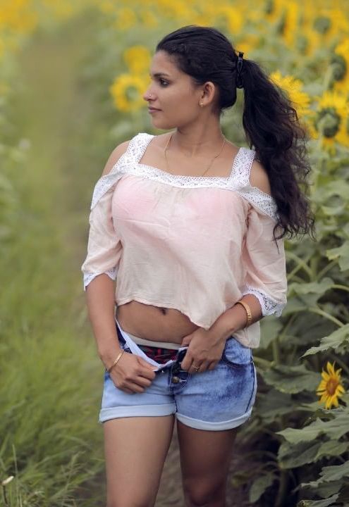 Gorgeous Indian Model Photoshoot