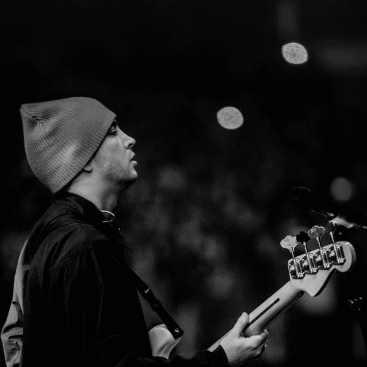 Twenty one pilots