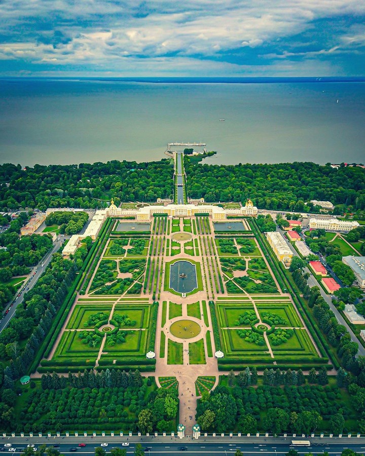 Peter The Greats Palace Peterhof, Saint-Petersburg