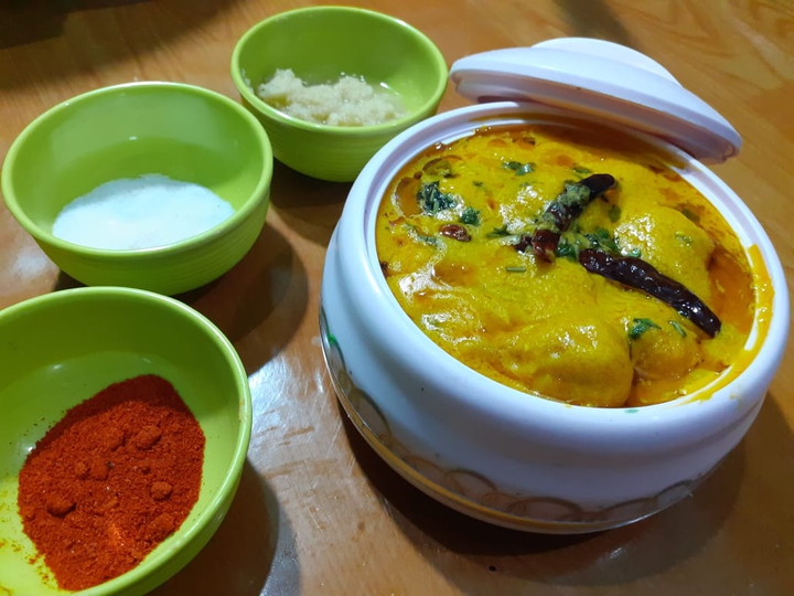 Kadhi Pakoda