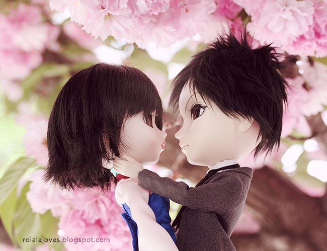 A Cartoon Couple In Love