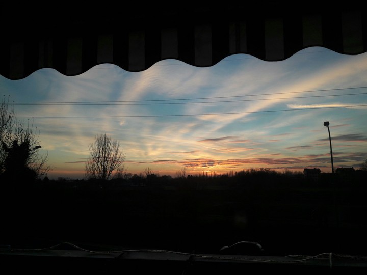 Cielo al tramonto