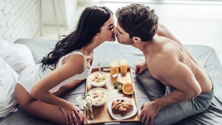 Couple Kiss