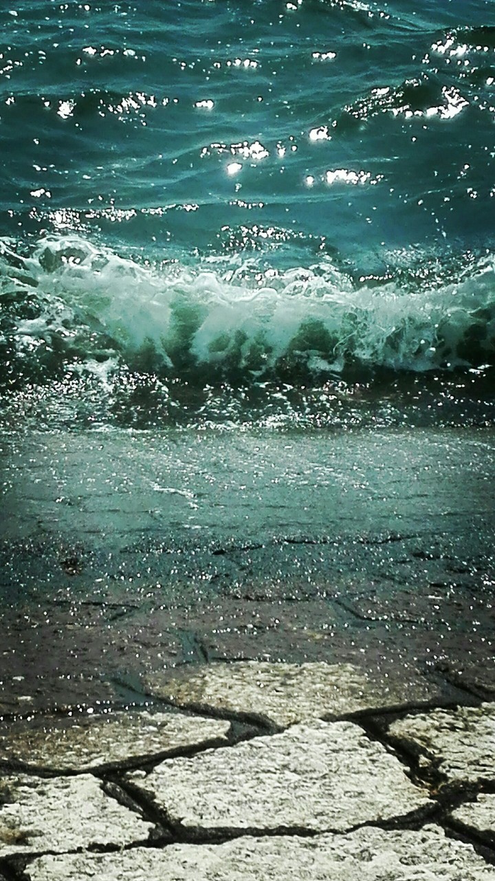waves