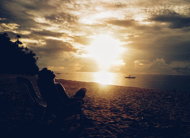 Puerto Galera's Golden Sunset