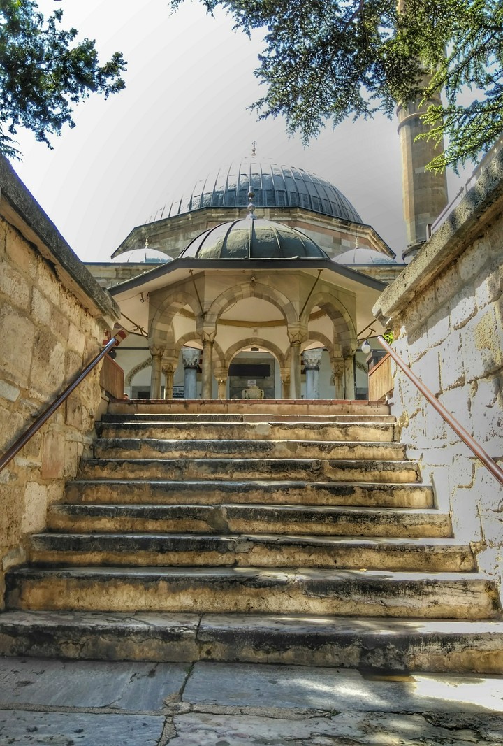 Kurşunlu Mosque