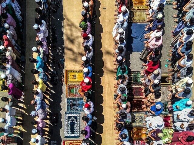 جمعه مباركه ان شاء الله ☺