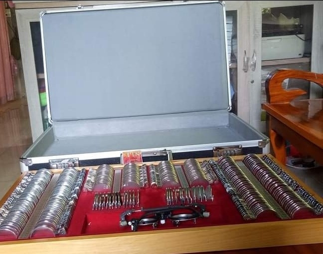 .