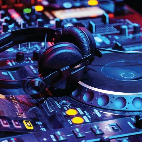 Disc Jockey - Dj