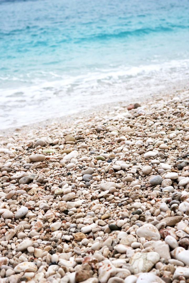 sea and stones