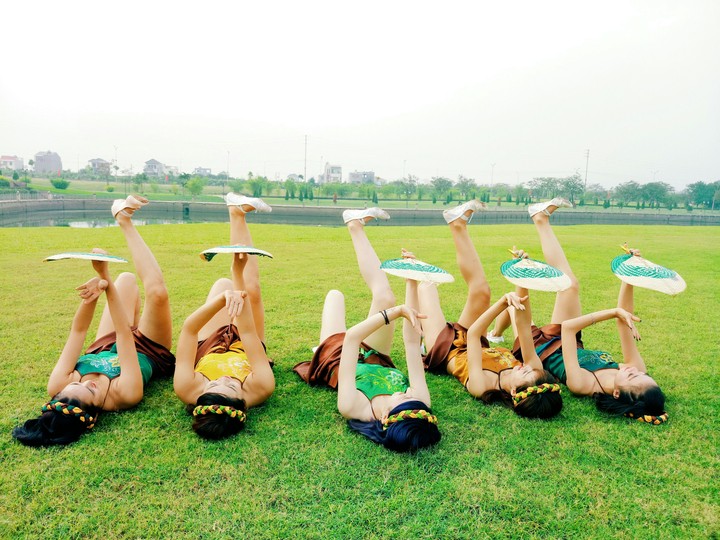 FolkDance VietNam