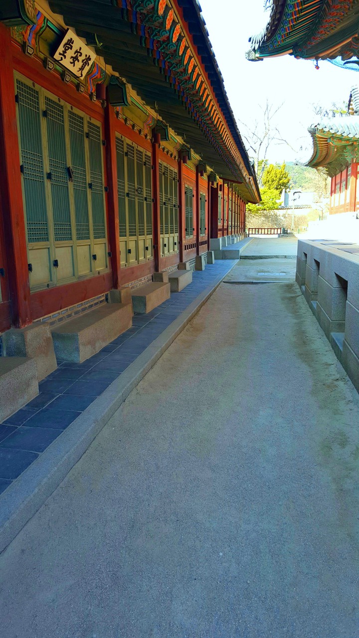 korea traditional palace