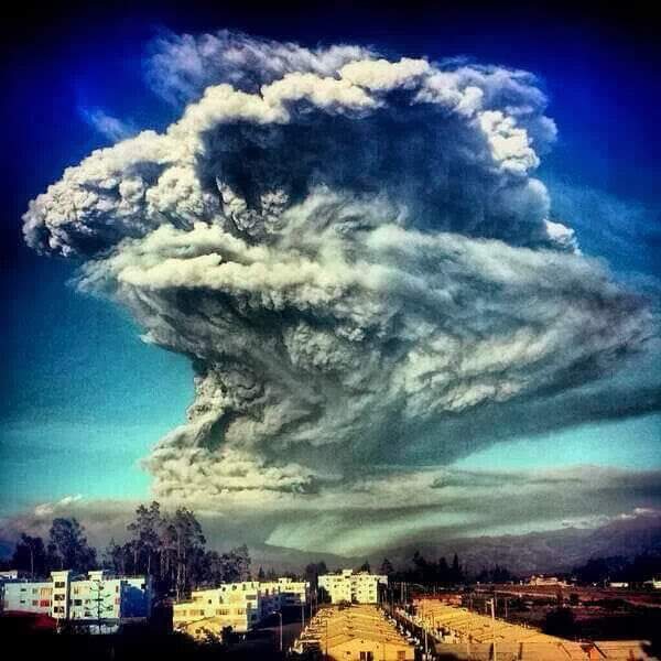TAN SOLO IMAGEN "  MAGIA, MUNDO, NATURALEZA, ERUPCIÓN