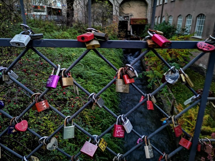 Love locks