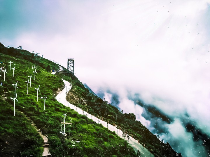 road mountain