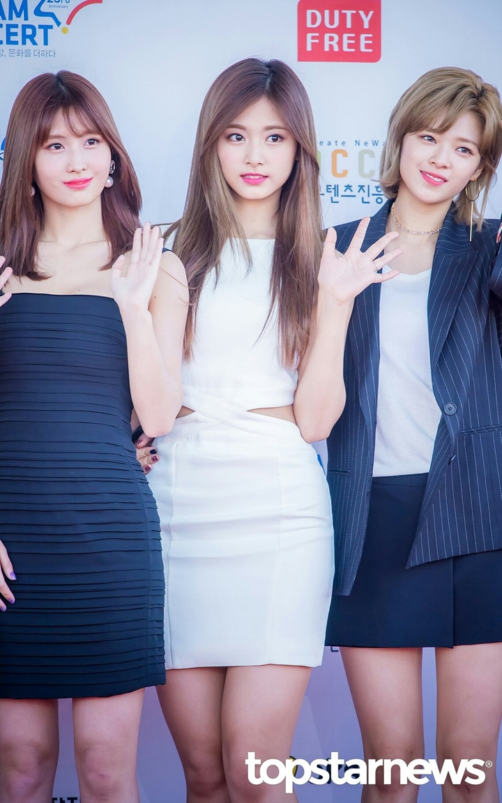 쯔위♥