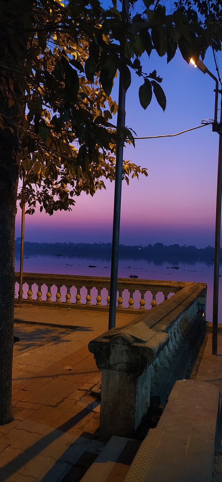 Purple sky