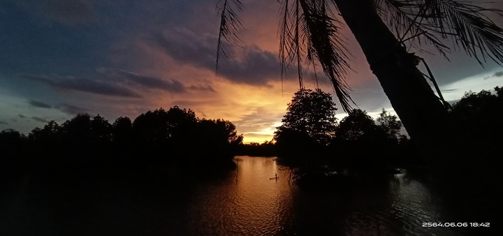 สายลมแสงแดด