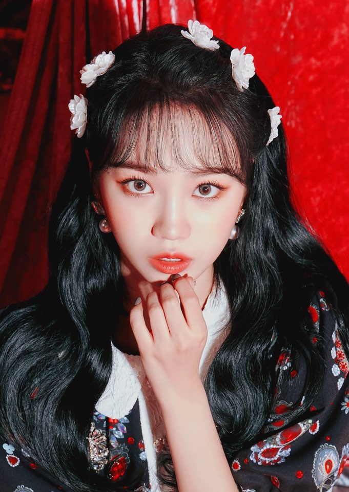 김채원