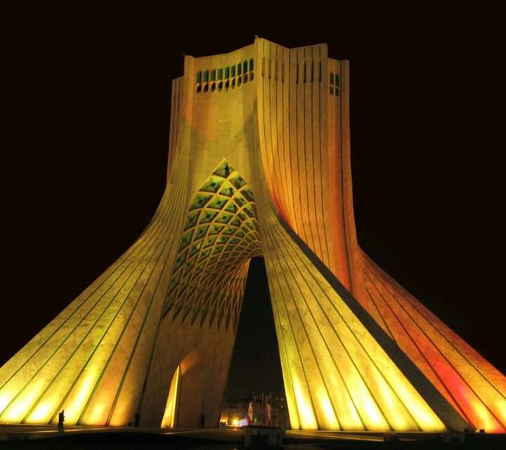 برج آزادی