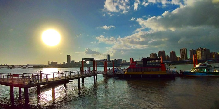 Pier