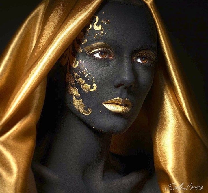 Tatuaje en Oro