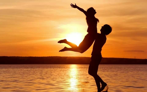 love is freedom