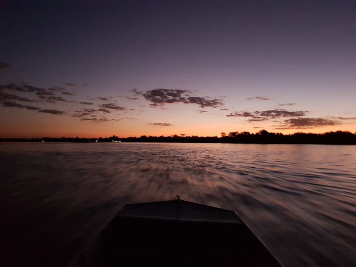 pôr do sol, Rio Araguaia, aruanã Go