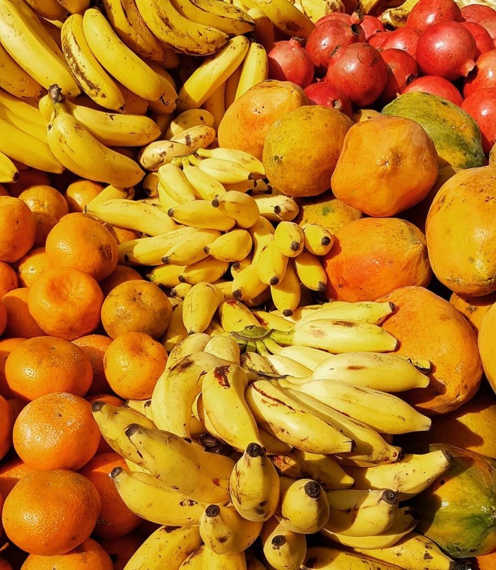 FRUITS