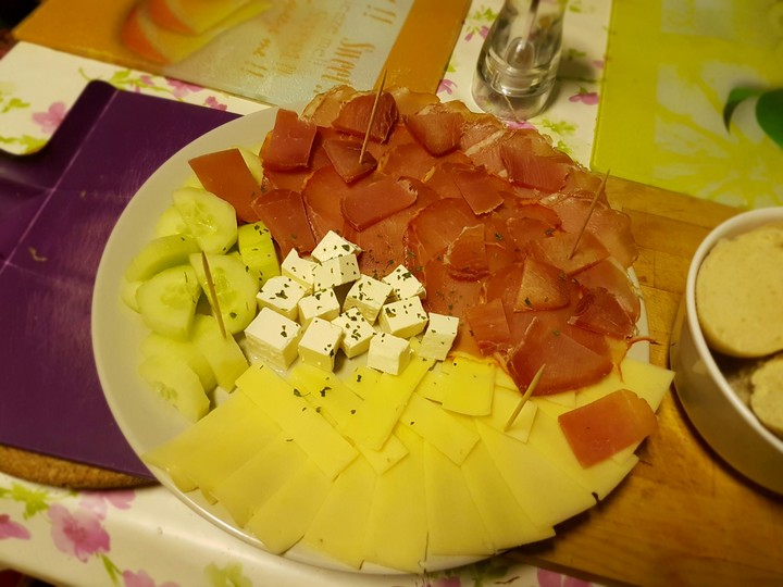 serbian plate