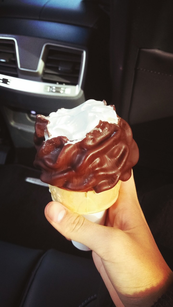 초콜릿 아이스크림 
