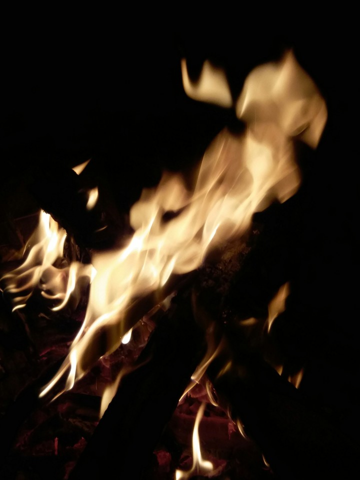 ليلة شتاء دافئه A warm winter night