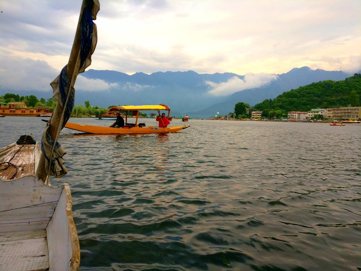 Dal Lake, Srinagar