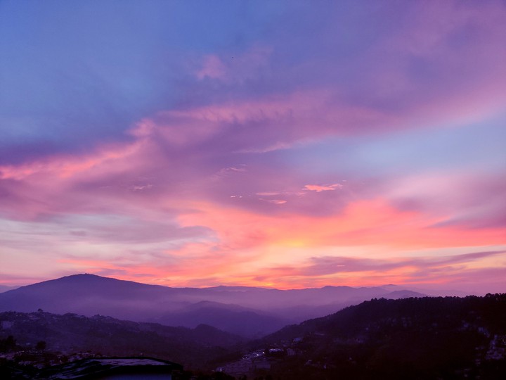 The sky is pink