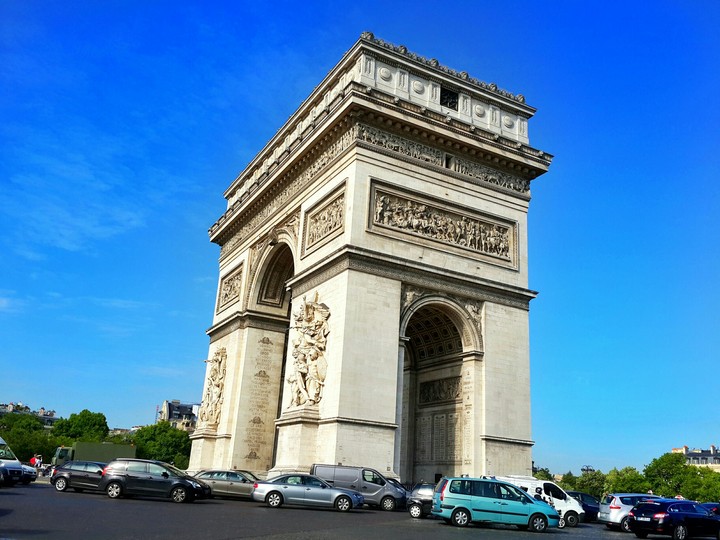 Arc de Triomphe
