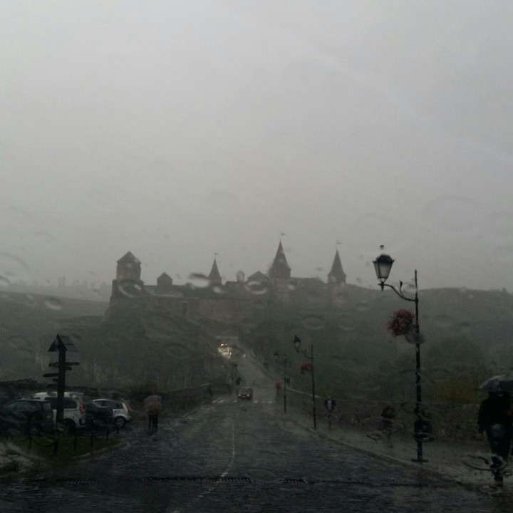 rain in the castle