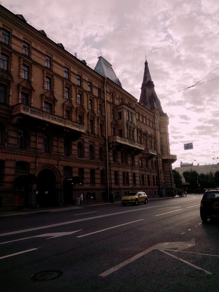 Saint-Petersburg